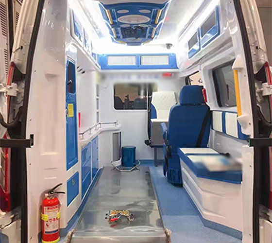 措美县车辆内部展示